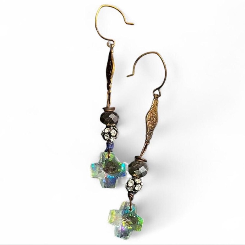 Vintage Sundance Catalogue Crystal Dangling Earrings